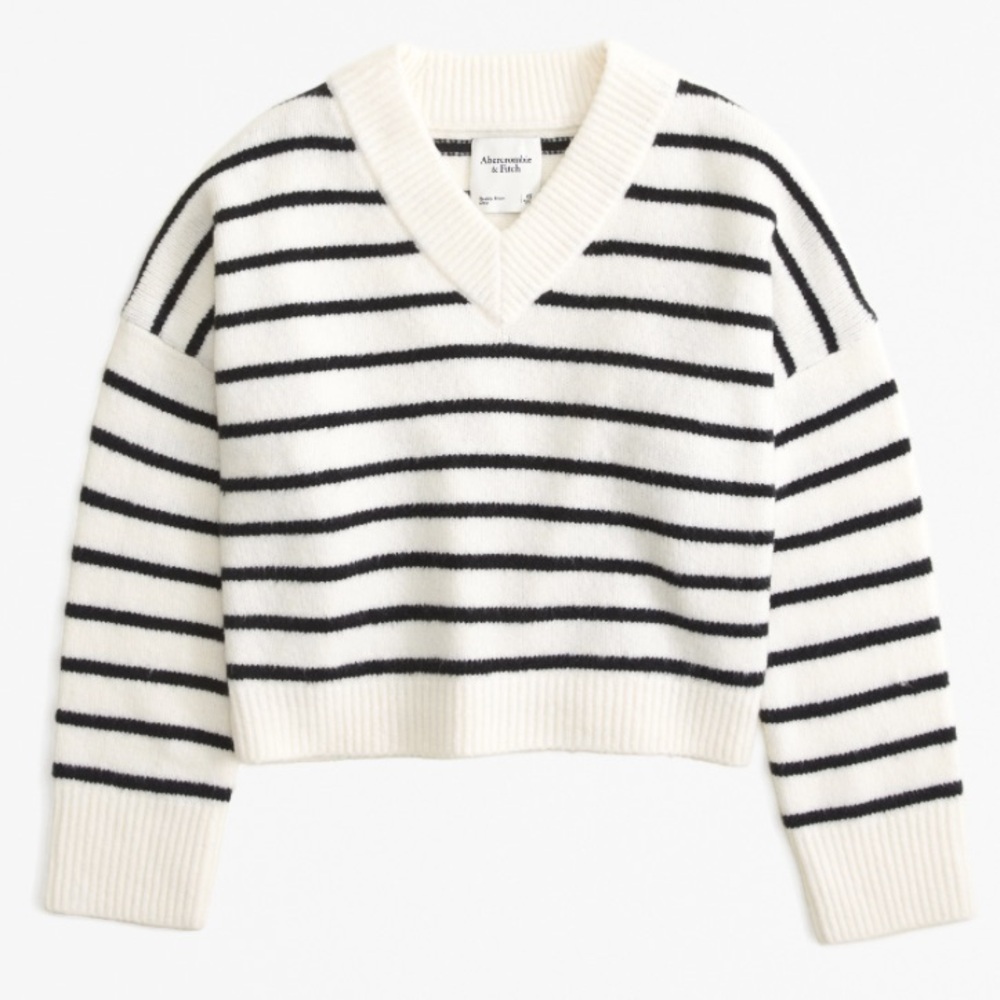 Abercrombie & Fitch Striped V-Neck Sweater - Navy Blue and White/Cream